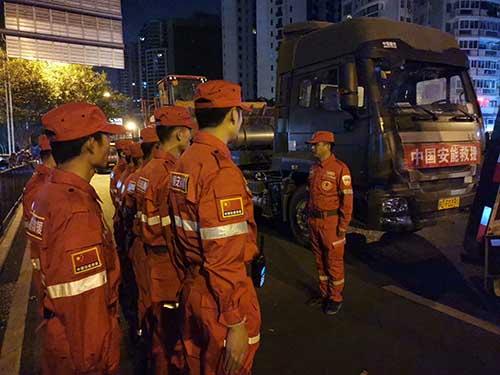 中國(guó)安能緊急處置廈門地鐵二號(hào)線呂厝路口地面塌陷險(xiǎn)情