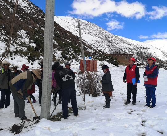 國網(wǎng)南充供電公司援藏幫扶小組：突遭特大暴風雪，全力組織搶險應對