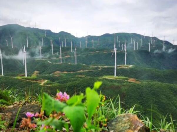 我國南方最大高山風(fēng)電場群投運(yùn)