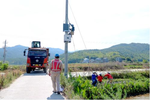 國網武夷山市供電公司農網改造升級助力居民清涼度夏