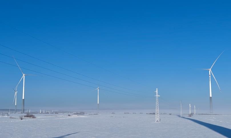 黑龍江呼瑪縣電投100兆瓦風電項目全容量并網